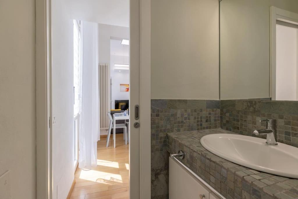 Ammirato Duplex In ฟลอเรนซ์ ภายนอก รูปภาพ