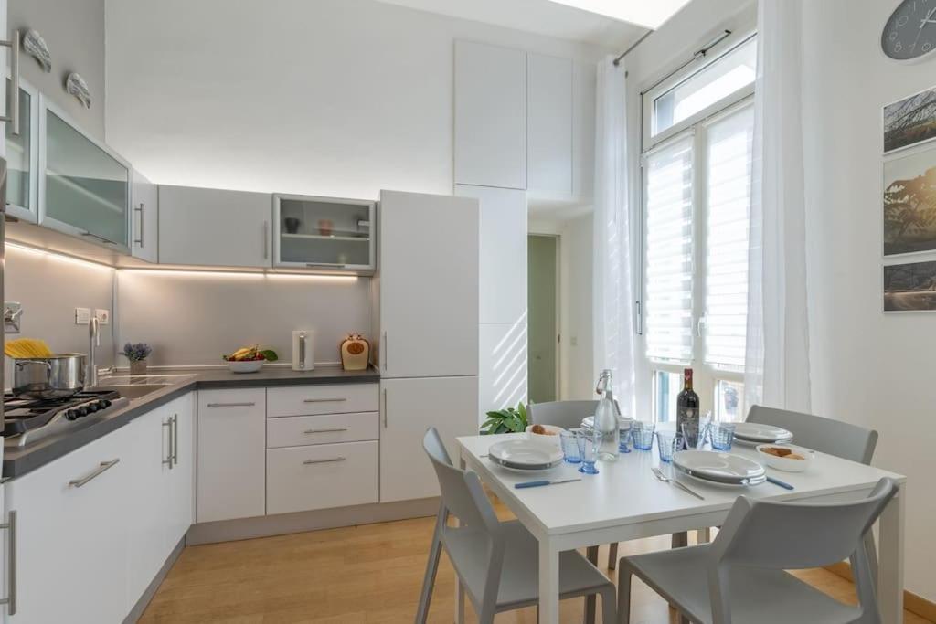 Ammirato Duplex In ฟลอเรนซ์ ภายนอก รูปภาพ