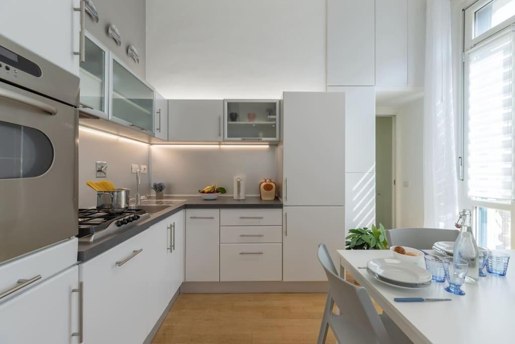 Ammirato Duplex In ฟลอเรนซ์ ภายนอก รูปภาพ